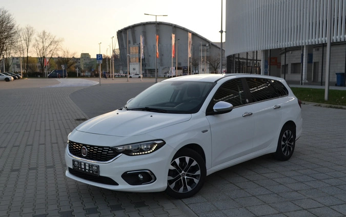 Fiat Tipo cena 54900 przebieg: 106000, rok produkcji 2020 z Płock małe 781